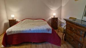 Maison de caractère, pied du Vercors, Piscine