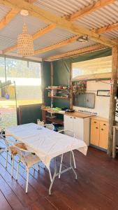 Glamping Punta del Este Casa Rodante Deck y Pileta