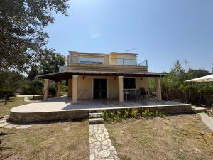 Molos Charming Seaside House