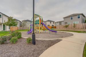 Joyful 4BR-4 min to Topgolf-Alfresco