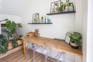 Studio 98 - 300m from cliff path