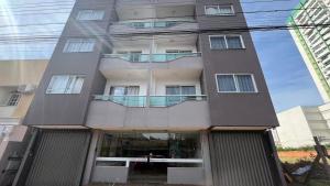 Apto 13 - Completo no Centro de Foz