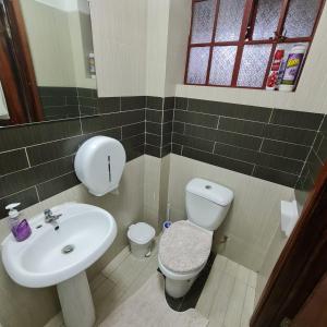 SERENE STAYS - Studio Apartment WESTLANDS