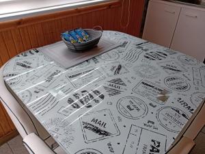 Cabaña Acogedora a Pasos del Mall con Estacionamiento