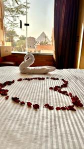 Atlantis pirámides view Inn