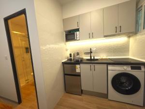 109 Comfortable Studio with Excellent Transport 15 minutes Madrid Center