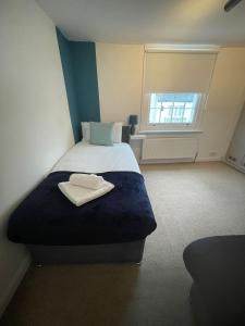 Cosy 2 Bedroom House - Sleeps 6