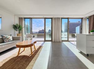 Sky View City Apartment