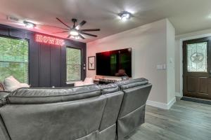 Treehouse Escape in Tahitian Village