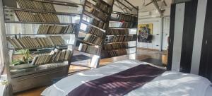 Apartment With a View and the Free Parking