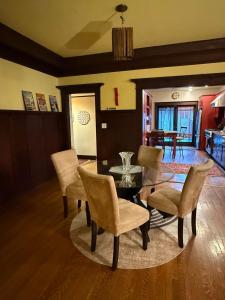 Family gateway in the heart of Los Angeles 2bedroom 2bath backyard