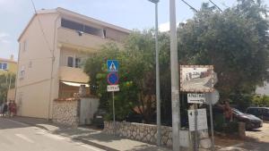 Apartment Novalja Center