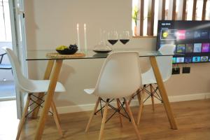 City Center Azure Apartment