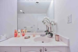 Condo with Stunning View STR-01307