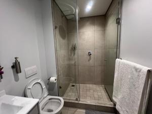 LeeMo at Ellipse Waterfall