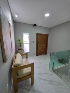 Casa completa 3 SUÍTES, AR E CHURRASQUEIRA - ENSEADA