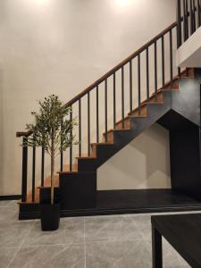 The Regal Loft - Art Deco Stay Near Picnic Grove Tagaytay