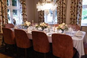 Engø Gård Hotel & Restaurant