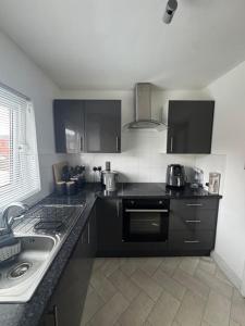 Cozy Room in shared flat 25 minutes away from the city centre