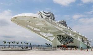 Lapa Ampla & Solar: Apartamento com Terraço Gigante e Localização Premium"