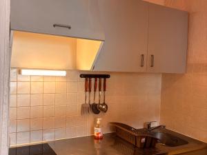 Studio Cabine 21m², 5 pers - Près commerces Les Angles - FR-1-758-28