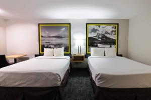 Super 8 by Wyndham Clearwater BC