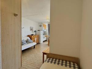 Studio à 50 m de la plage avec parking privé - FR-1-529-78