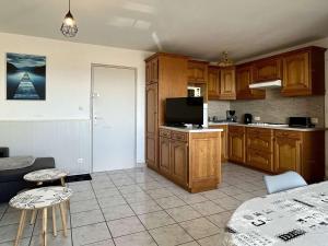 Charmant T2 avec parking, WiFi, proche plage - FR-1-529-195