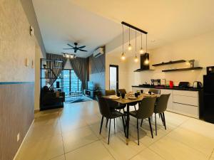 Reizz Residence Ampang by DeUrban
