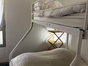 T2 confortable à 50m de la plage avec loggia - FR-1-696-74