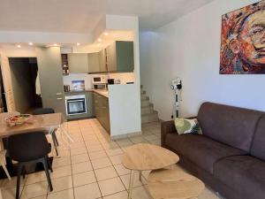 Duplex T3 climatisé avec WiFi et parking à Canet-en-Roussillon - FR-1-696-85