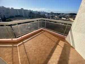 Deux-pièces expo sud, terrasse, 4 pers, bord de mer - FR-1-696-96