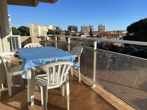 T2 climatisé avec parking à Canet Plage, proche mer - FR-1-696-115