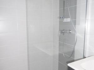 Studio rénové 4 pers face mer avec parking et climatisation - FR-1-696-126