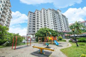 Seaview BR Homestay Glory Beach Resort - Beachfront - PD Homestay