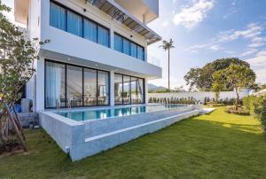 Panoramic 3-Bedroom Villa Bophut