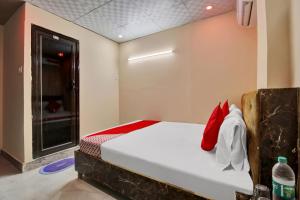 Hotel O Mayura Residency