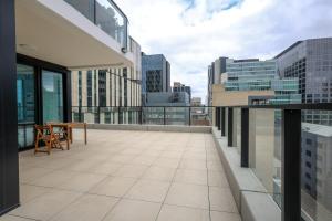 VTA - Your Stylish 2-Bed, 2-Bath City Retreat