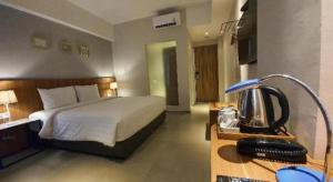 Hart Hotel Premium Rapatmaja