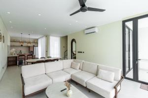 Casa Alden - 3BR Infinity Pool with Ricefield View