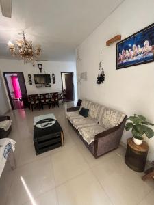 Homestay 3BHK floor