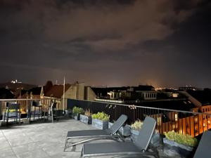 Brand New Modern Apartment-Balcony-Garage