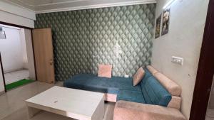 Hotel homestay guest house BNB Suman Solanki residency flats