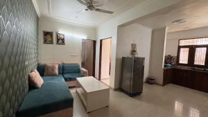 Hotel homestay guest house BNB Suman Solanki residency flats