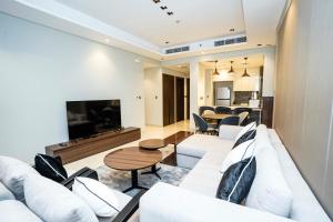High-Rise Comfort 2BR in Nobles Tower in Dubai