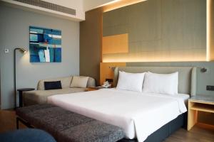 M World Hotel