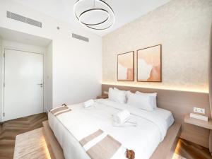 RoyalVista 22 - 4BR with Pool Table at Downtown Views II - Burj Khalifa View