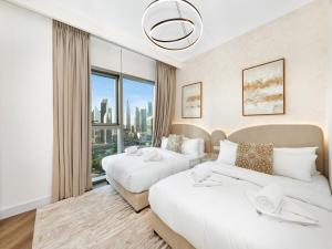 RoyalVista 22 - 4BR with Pool Table at Downtown Views II - Burj Khalifa View