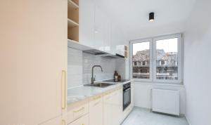 Prestige 2Bdr Apartament with View in Romana