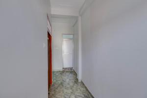 SPOT ON Shri Shankar Inn